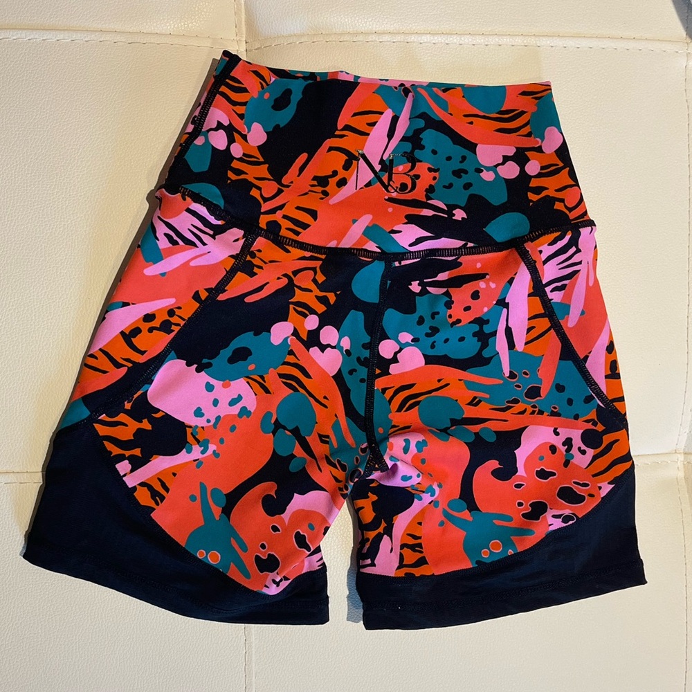 Noireblanc enchanted bootie shorts xs